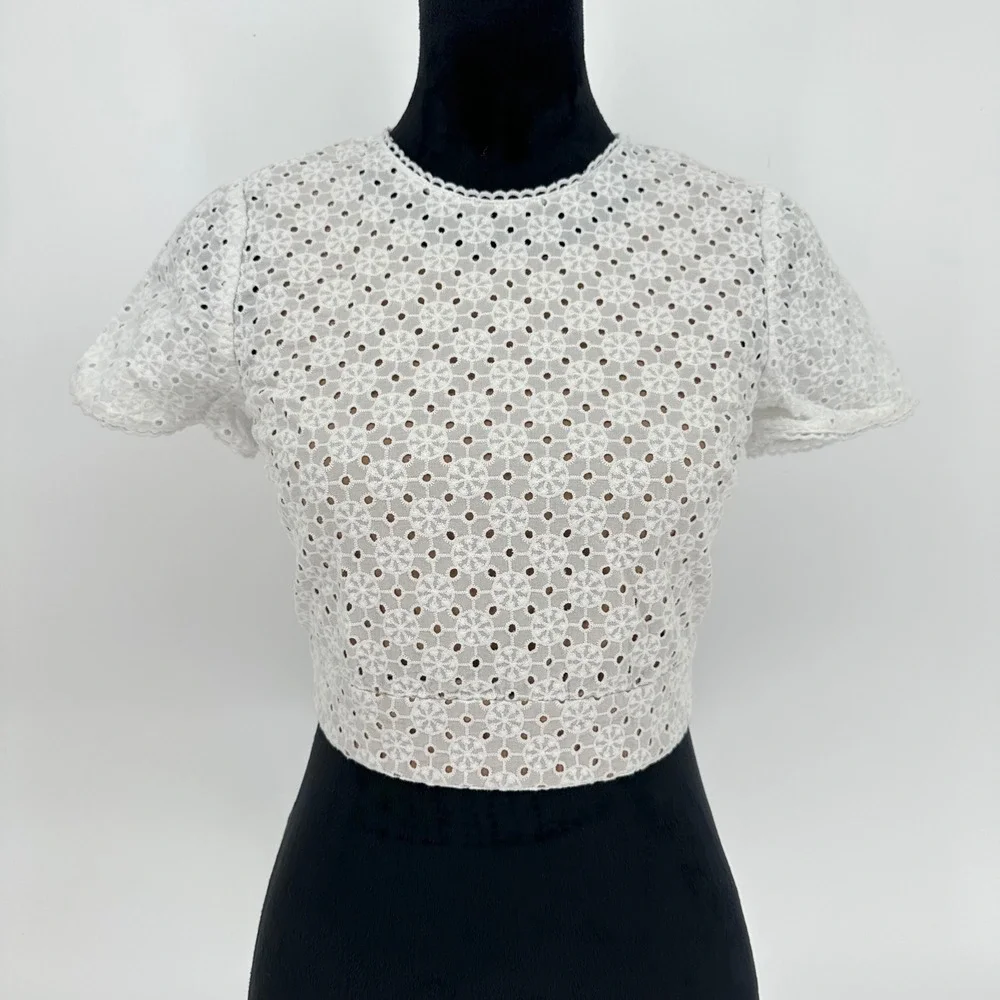 MICHAEL MICHAEL KORS Geo Eyelet Cropped Short Sleeve Top White Size 0‎ XS $155